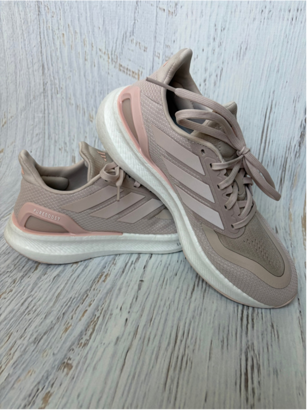 Women's Adidas Pureboost Sneakers Size 8 Beige and Pink